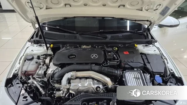 Mercedes-Benz A-Class W177 id 3689529 из Кореи 16