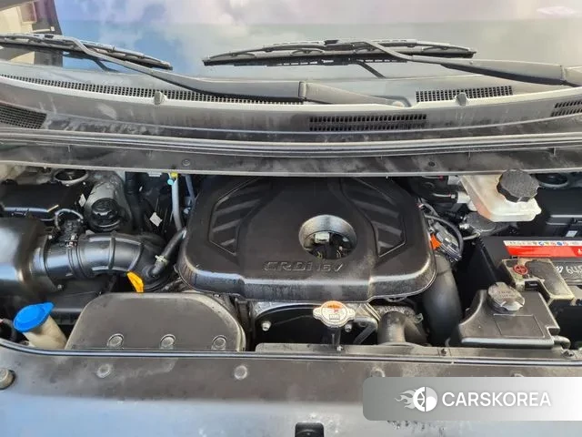 Hyundai The New Grand Starex id 3408185 из Кореи 16