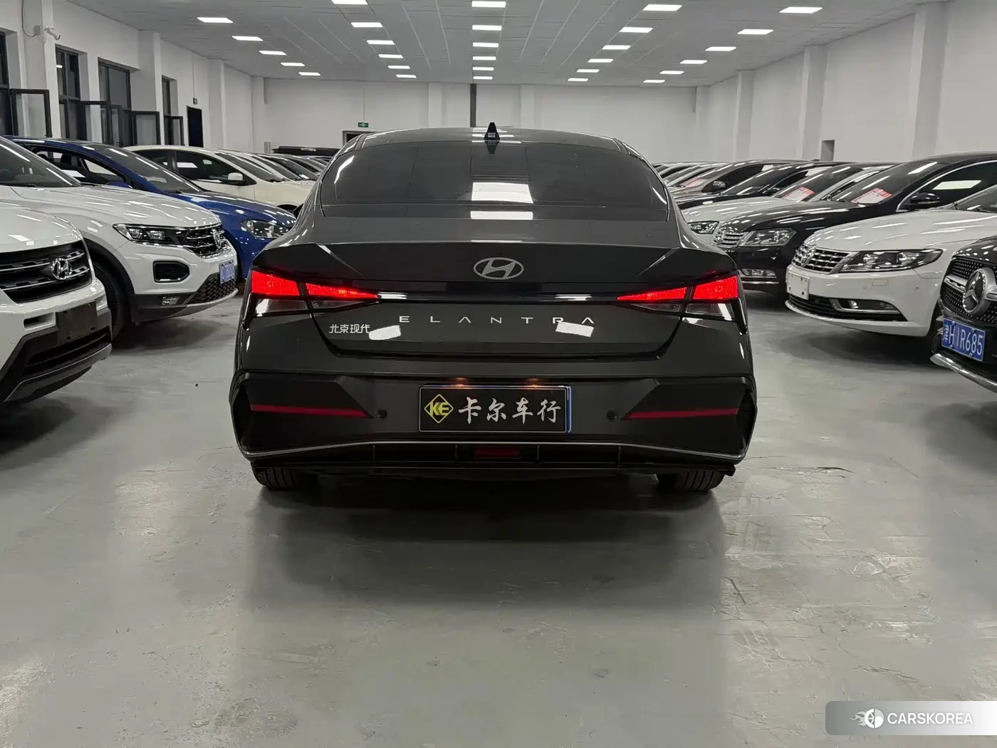 Hyundai Elantra 2025 Silver/gray из Китая, фото 6