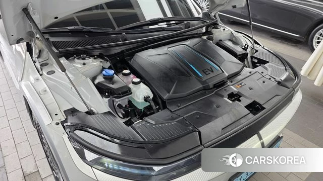 Hyundai Ionic 5 id 4489706 из Кореи 16