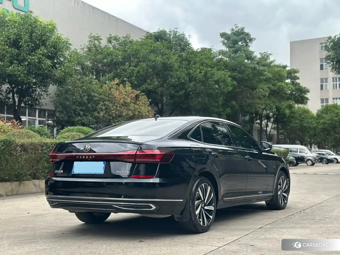Volkswagen Passat id 4538591 из Китая 7
