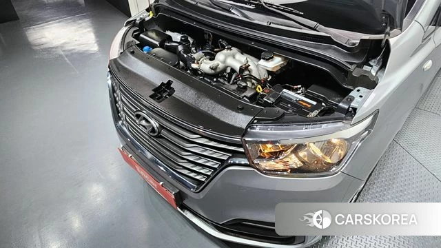 Hyundai The New Grand Starex id 3796272 из Кореи 16