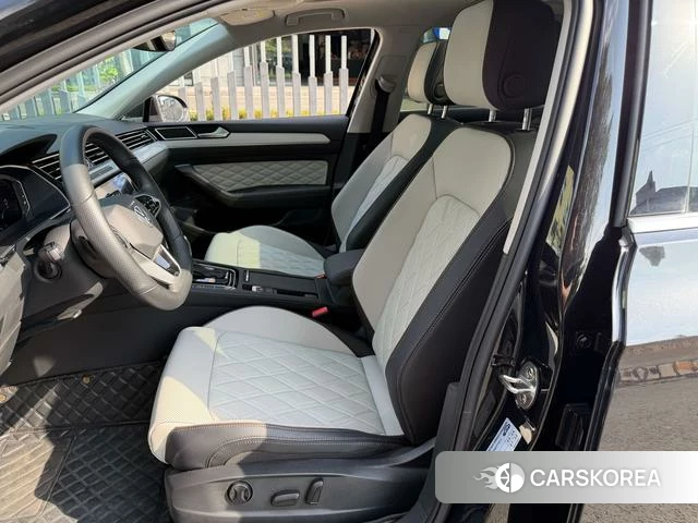 Volkswagen Magotan id 4290651 из Китая 10