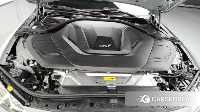 BMW i4 id 4322066 из Кореи 16