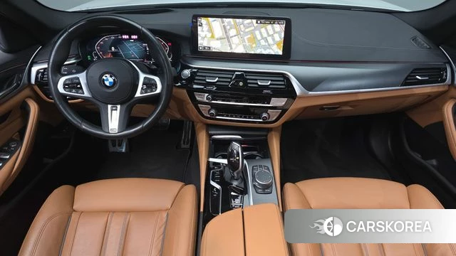 BMW 5 Series (G30) id 4349668 из Кореи 27