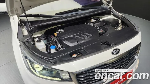 Kia The New Carnival id 2503860 из Кореи 16