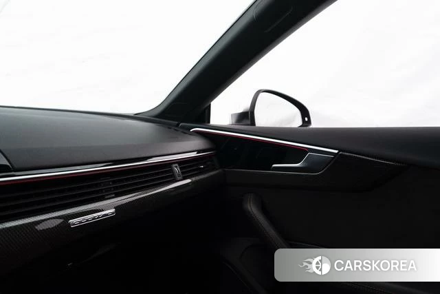 Audi S5 id 4274352 из Китая 23