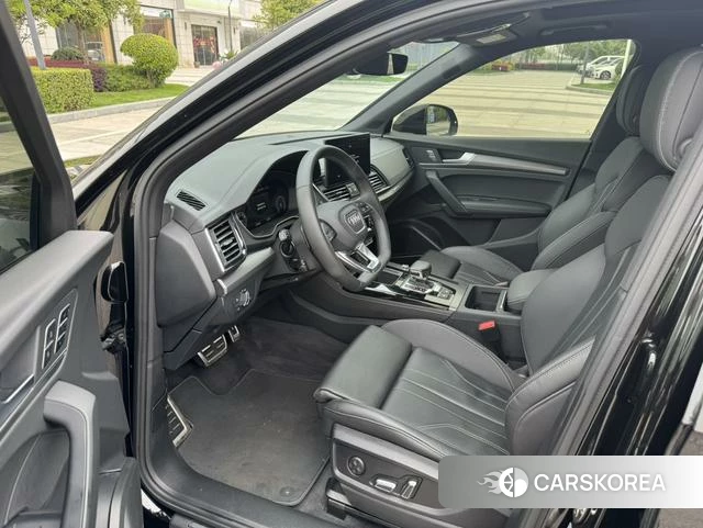 Audi Q5L 2024 Черный из Китая, фото 6