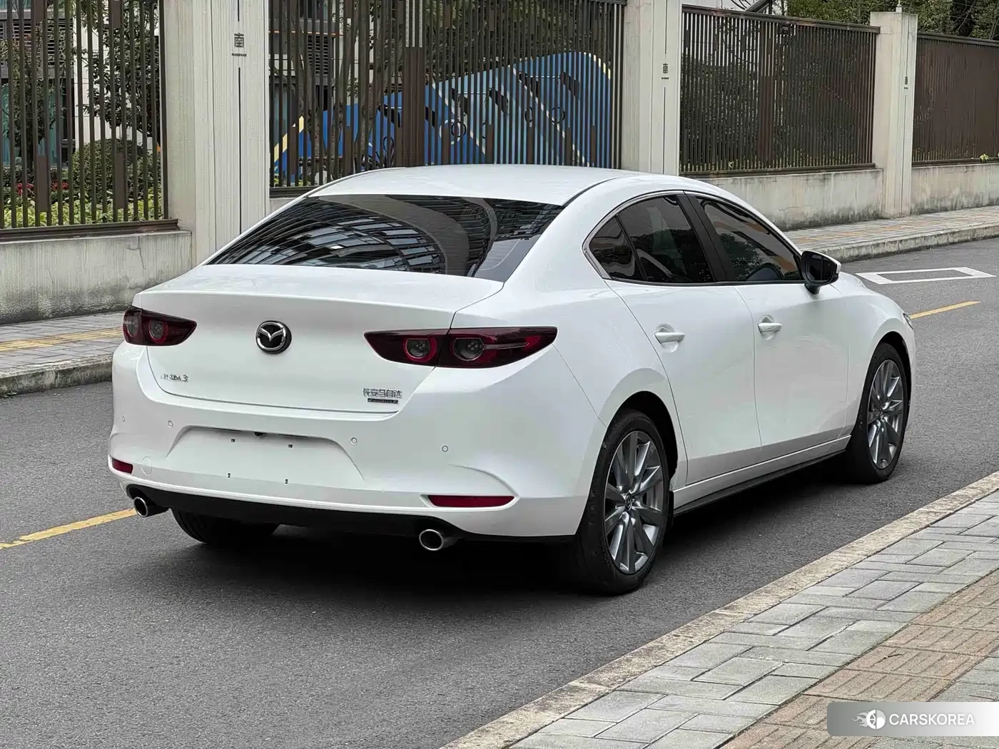 Mazda 3 id 4538682 из Китая 20
