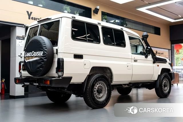 Toyota Land Cruiser 70 Series id 4263226 из Китая 13