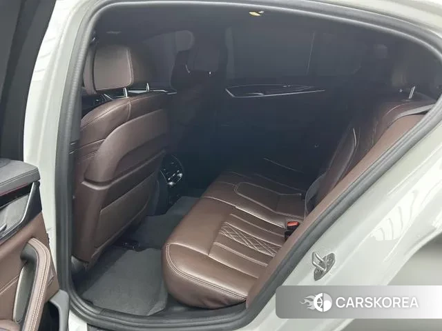 BMW 5 Series (G30) id 3437790 из Кореи 15