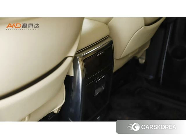 Toyota Elfa id 4260983 из Китая 7
