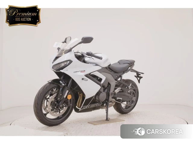 Triumph DAYTONA 660 2025 из Японии, фото 3