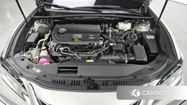 Lexus ES300h 7th generation id 4763198 из Кореи 28