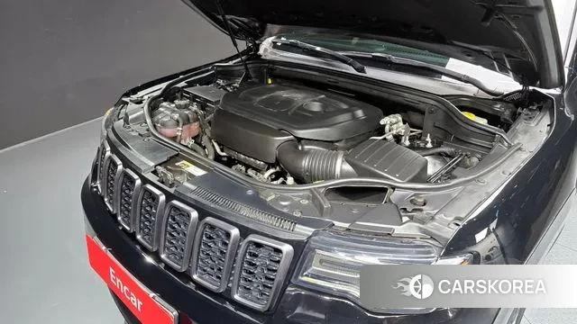 Jeep Grand Cherokee id 3128981 из Кореи 16