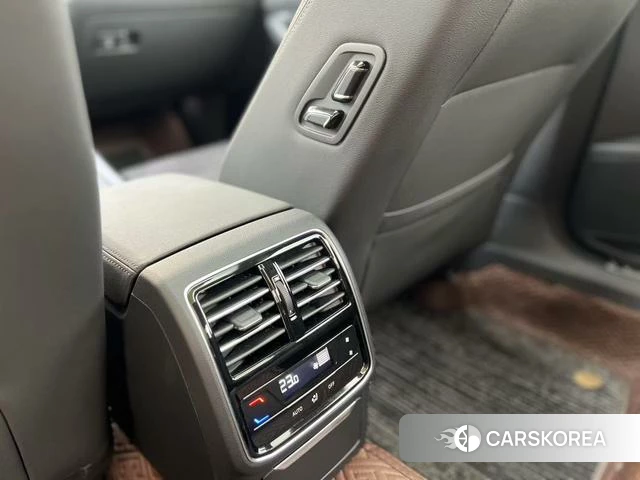 Volkswagen Magotan 2022 Черный из Китая, фото 6