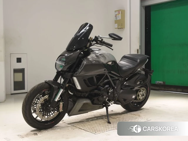 Проданный Ducati DIAVEL CARBON 2012 из Японии, фото 5
