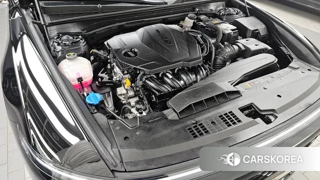 Hyundai Grandeur (GN7) id 3405291 из Кореи 16