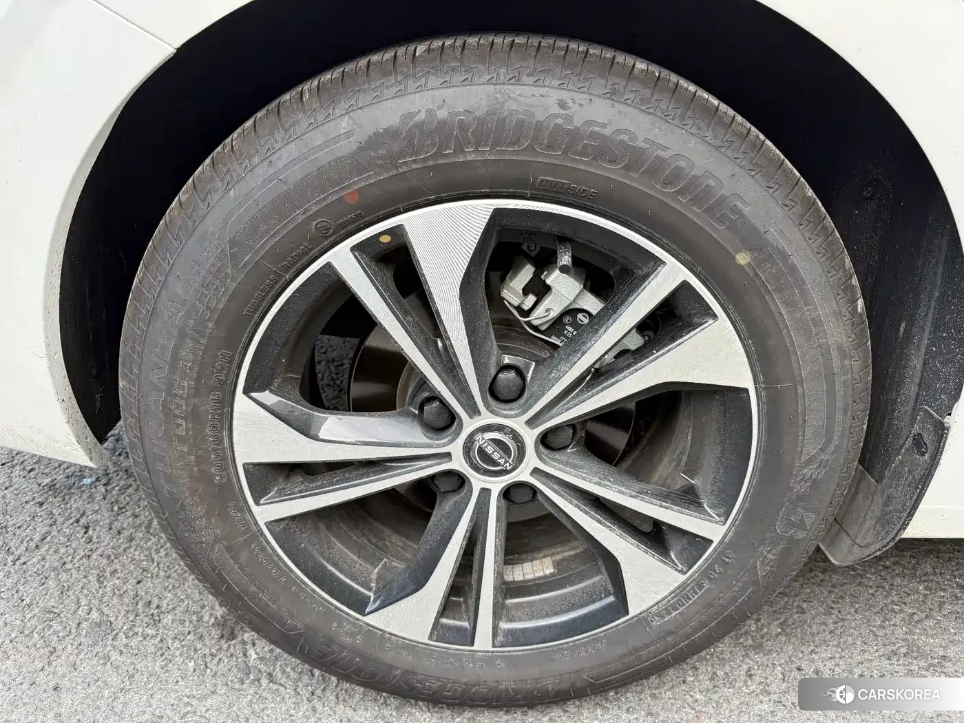 Nissan Sylphy id 4629469 из Китая 11
