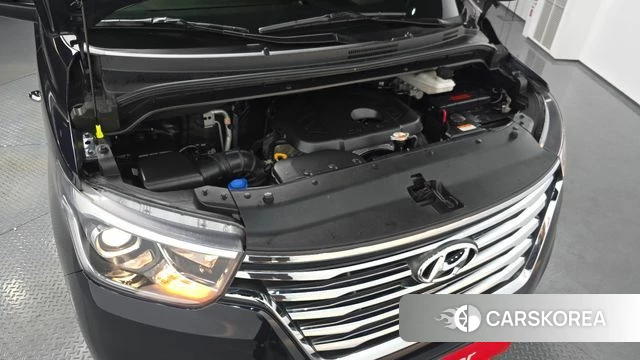 Hyundai The New Grand Starex id 3955227 из Кореи 16