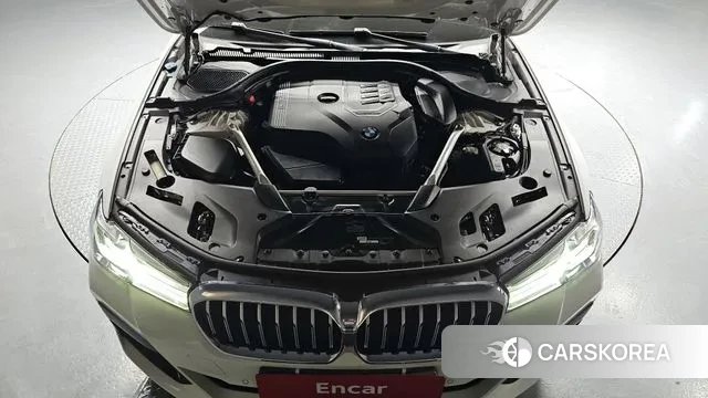 BMW 5 Series (G30) id 3556817 из Кореи 16