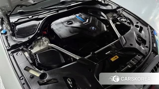 BMW 5 Series (G30) id 3675867 из Кореи 16