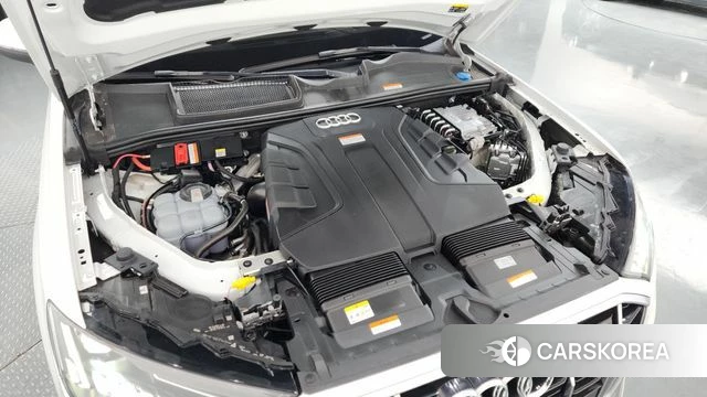 Audi Q7 (4M) id 4579161 из Кореи 34