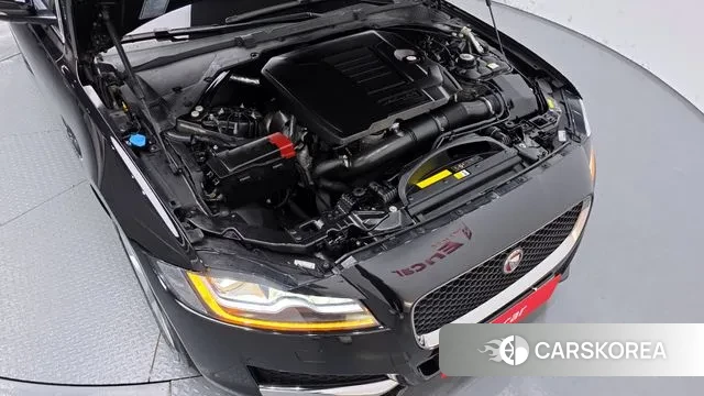 Jaguar XF (X260) id 3325071 из Кореи 16