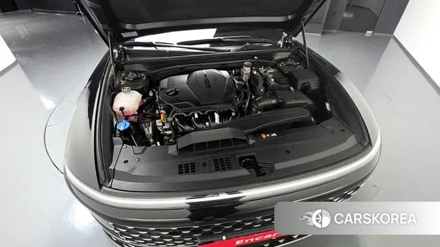 Hyundai Grandeur (GN7) id 3625025 из Кореи 16