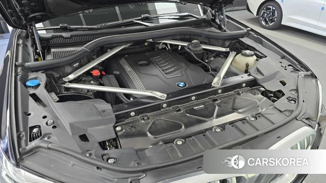 BMW X6 (G06) id 4854981 из Кореи 31