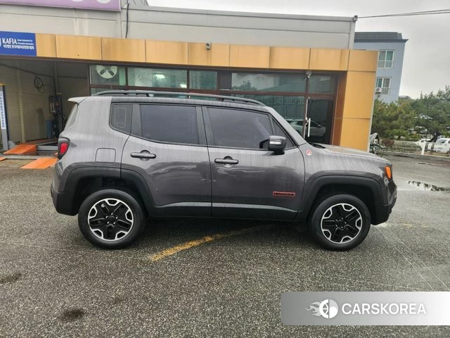 Jeep Renegade id 3917209 из Кореи 13