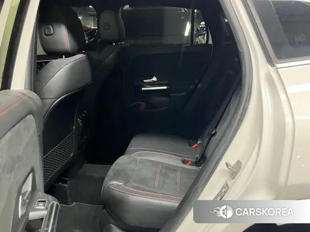 Mercedes-Benz GLA - Class H247 id 3299888 из Кореи 13