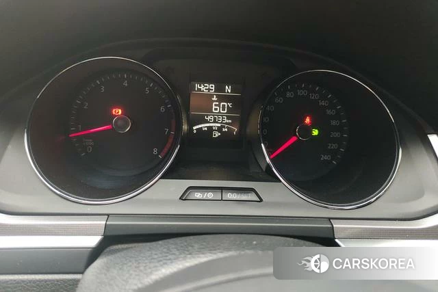 Volkswagen Bora id 4276254 из Китая 13