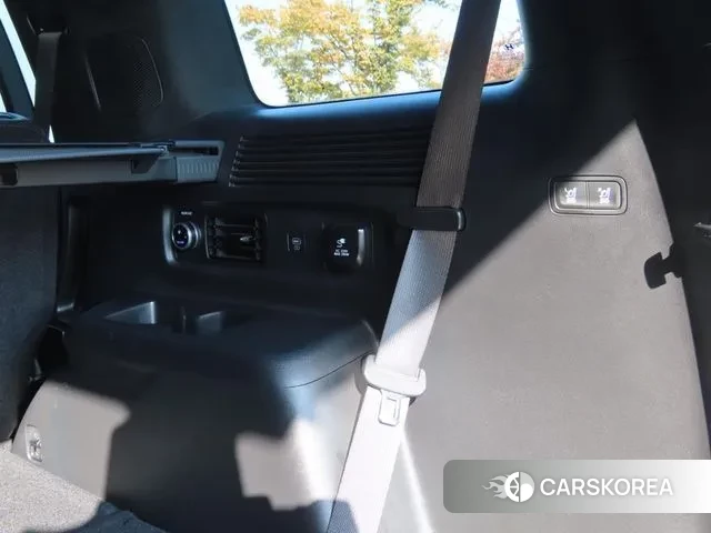 Hyundai Santa Fe (MX5) id 3327735 из Кореи 16