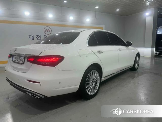 Mercedes-Benz E-Class W213 id 4721925 из Кореи 16