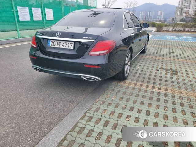 Mercedes-Benz E-Class W213 id 4638009 из Кореи 14