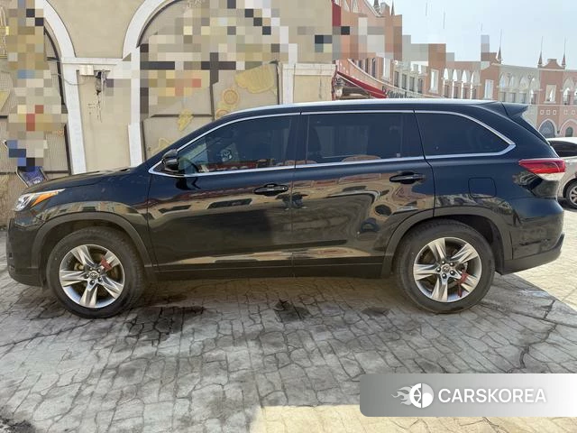 Toyota Highlander 2021 Черный из Китая, фото 6