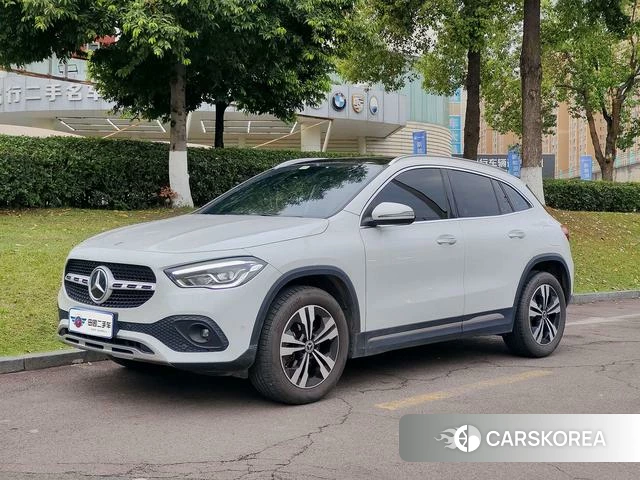 Mercedes-Benz GLA 2021 Белый из Китая, фото 6