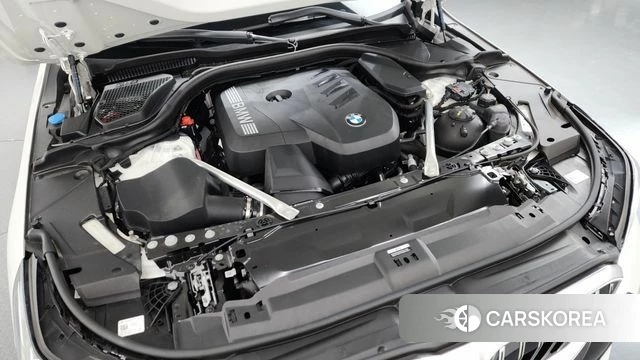 BMW 5 Series (G60) id 4622846 из Кореи 16