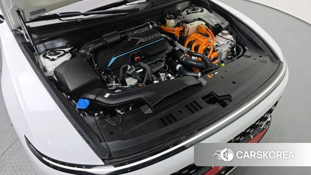Hyundai Grandeur Hybrid (GN7) id 4354365 из Кореи 16