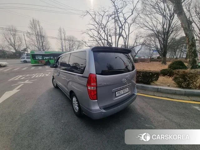 Hyundai The New Grand Starex id 3541253 из Кореи 16