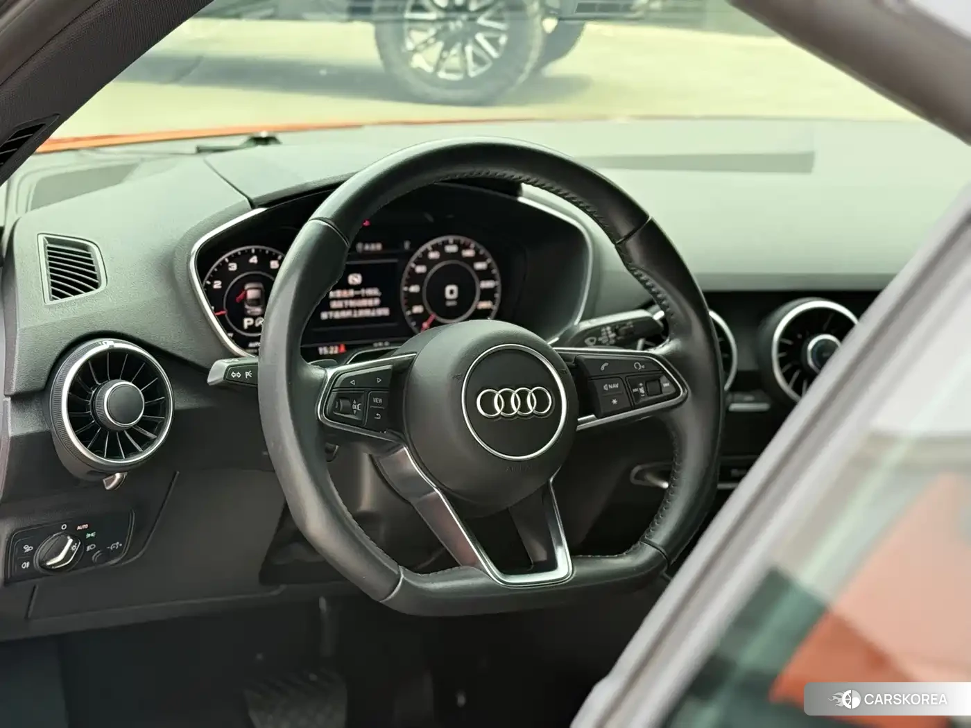 Audi TT id 4607165 из Китая 11