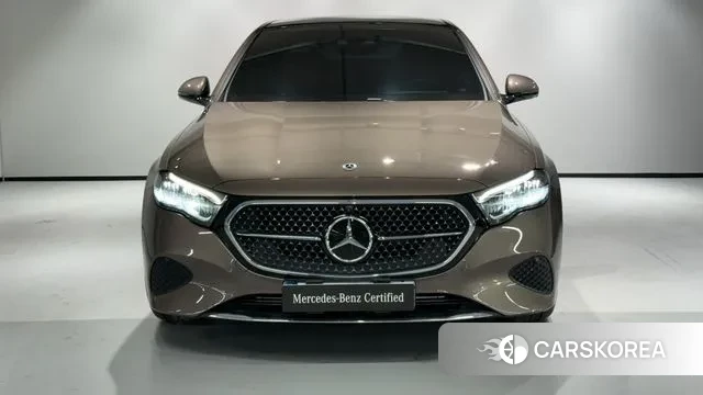 Mercedes-Benz E-Class W214 id 3619744 из Кореи 16