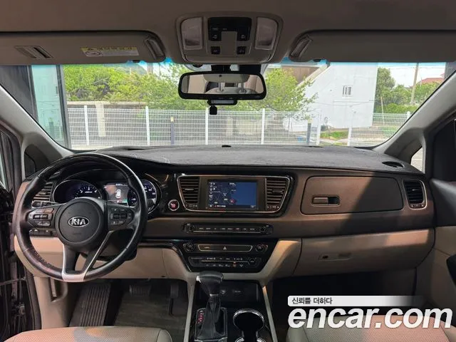 Kia The New Carnival id 2662042 из Кореи 14