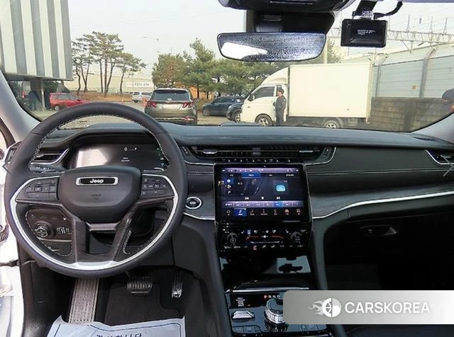 Jeep Grand Cherokee (WL) id 3864490 из Кореи 16