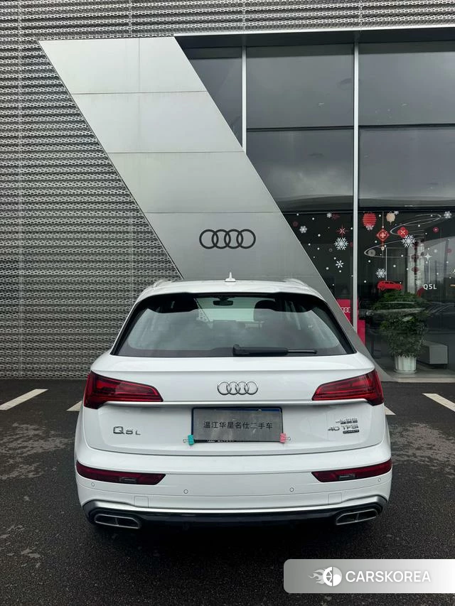Audi Q5L id 4374612 из Китая 8