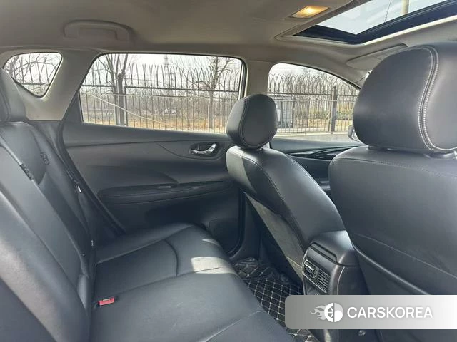 Nissan TIIDA 2021 Белый из Китая, фото 6