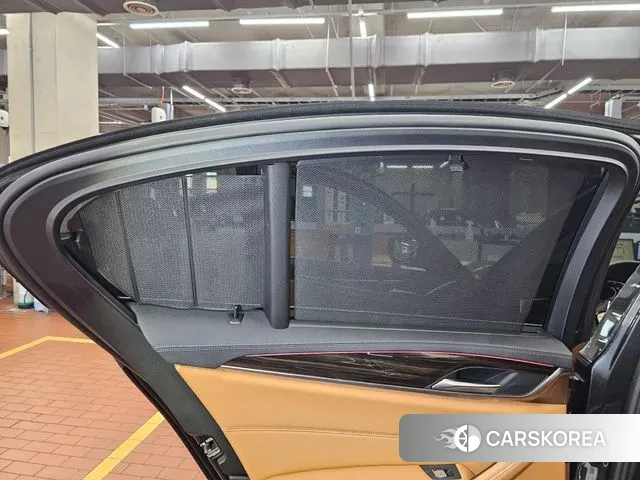 BMW 5 Series (G30) 2023 Серый из Кореи, фото 6