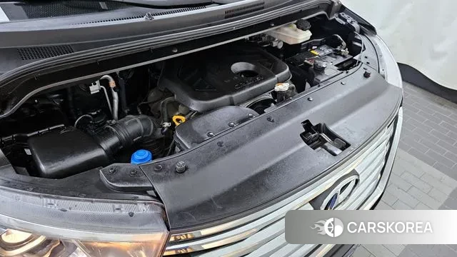 Hyundai The New Grand Starex id 3028843 из Кореи 16