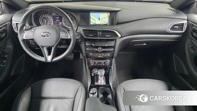 Infiniti Q30 id 4530673 из Кореи 26